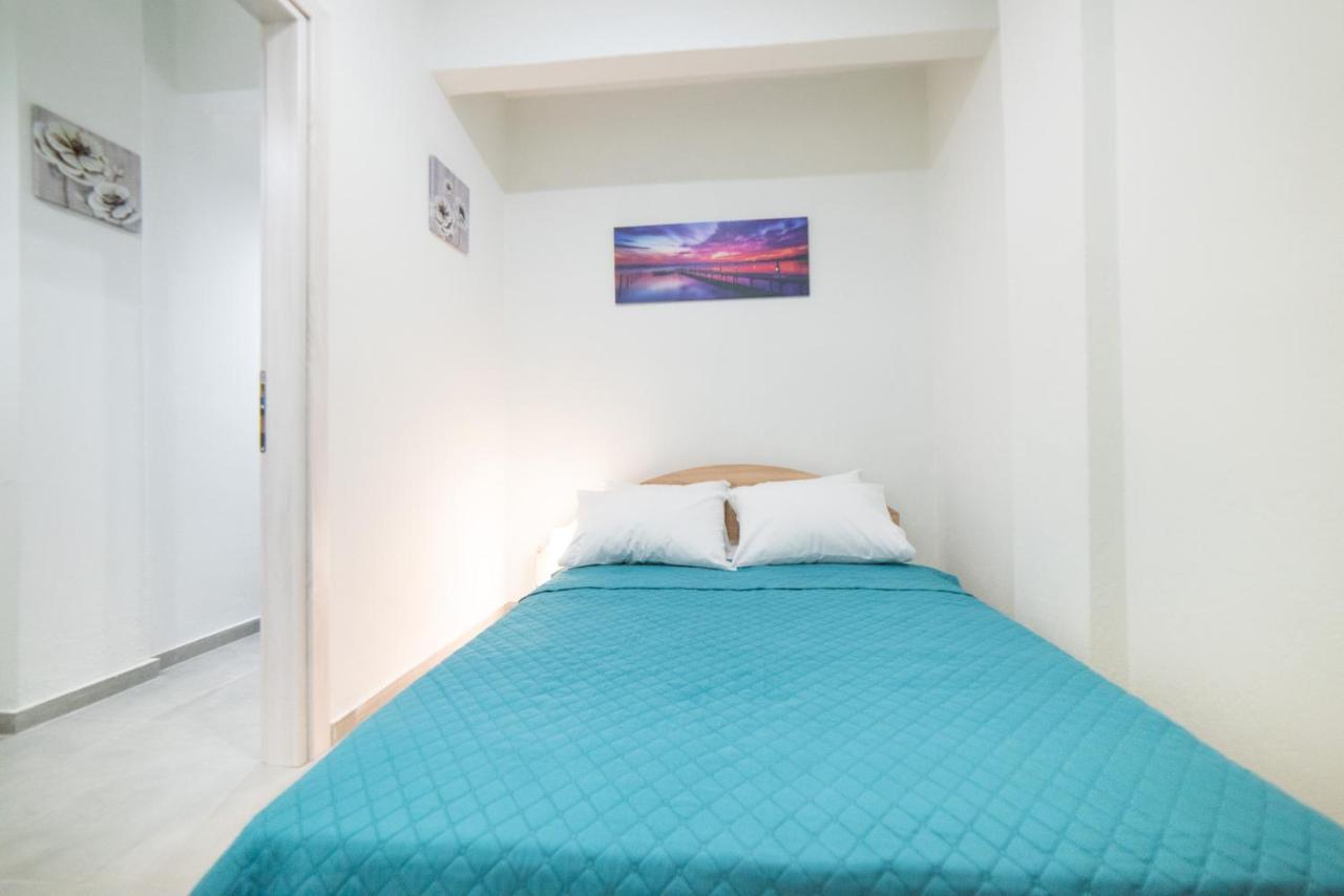 Chris & Mary Comfort Rooms 2 Skala Neon Epivaton Exterior photo